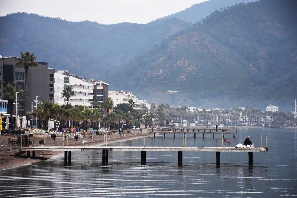 Akdeniz'de 4.4 büyüklüğünde deprem oldu