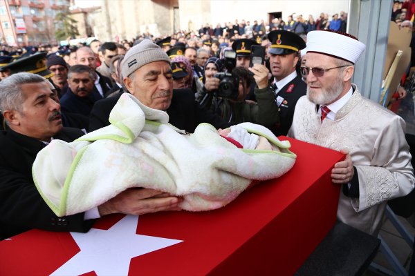 a Aksaray şehidini uğurladı