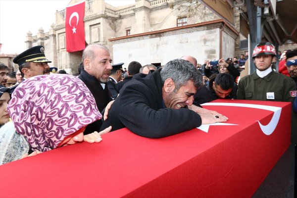 a Aksaray şehidini uğurladı