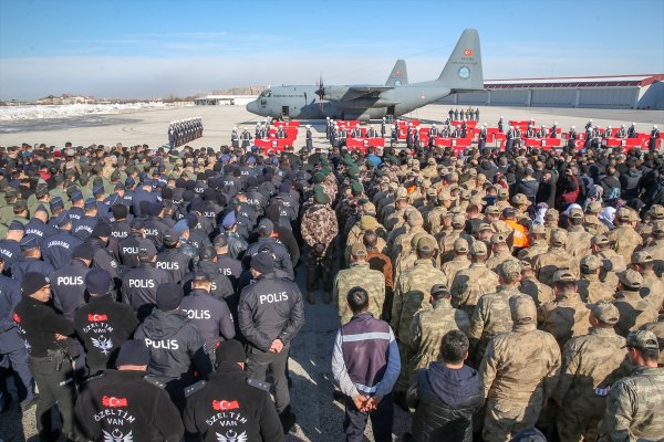 Şehitler memleketlerine uğurlandı