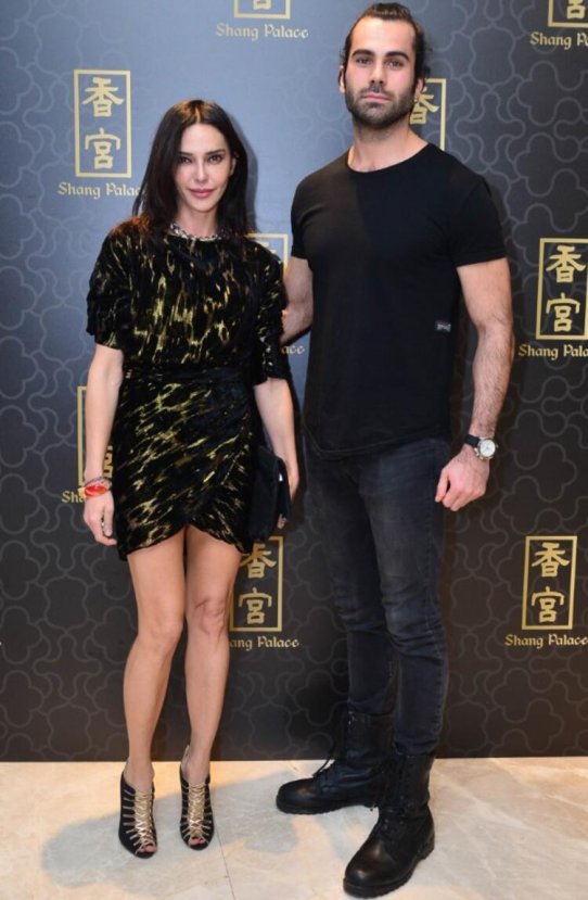 Hande Ataizi: Gelinlik giyeceğim