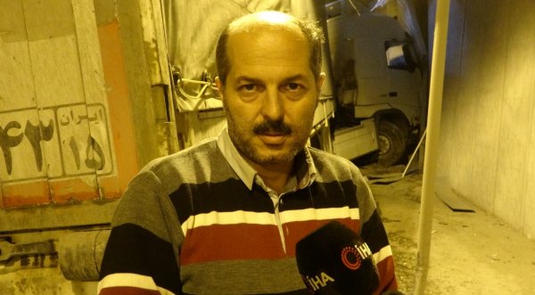 i Tünelde duvara çarpan tır sürücünün burnu bile kanamadı