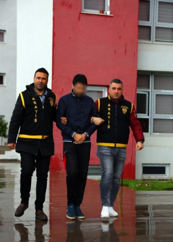 i Terk eden sevgilisinin otomobilini kundakladı