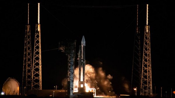 a Güneşi gözlemleyecek uydu uzaya fırlatıldı