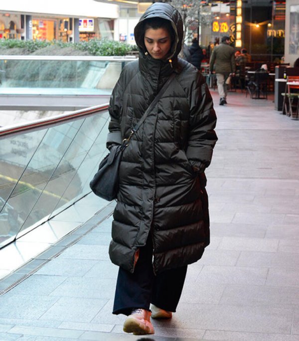 Tuba Büyüküstün depresyonda