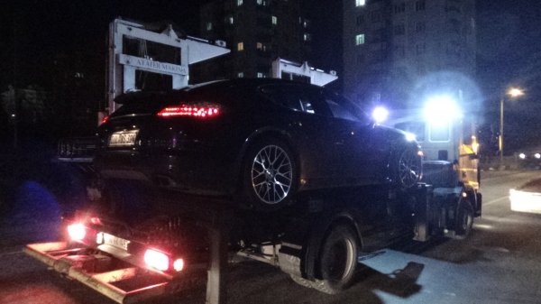 i Konya'da otomobil çarpan genç yaşamını yitirdi