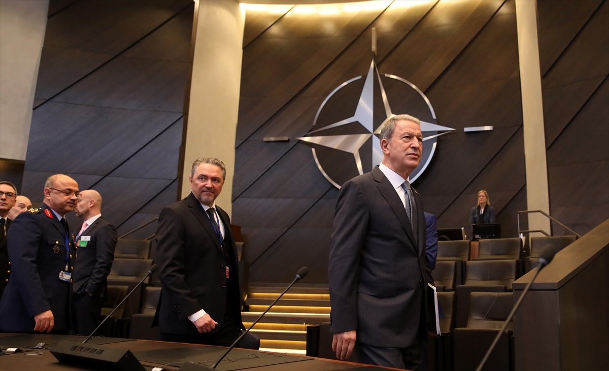 Akar: Ateşkesi sağlamak için birlikler gönderiyoruz