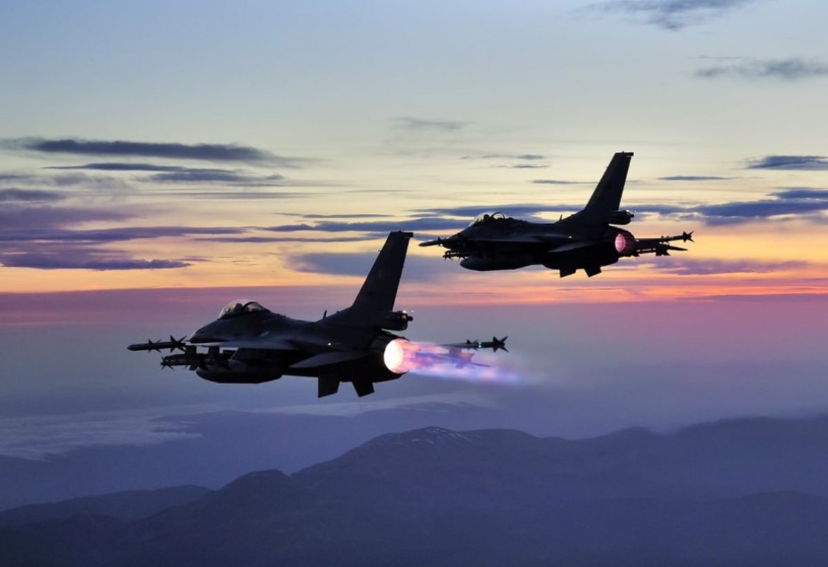 Hakurk'ta 8 terörist öldürüldü