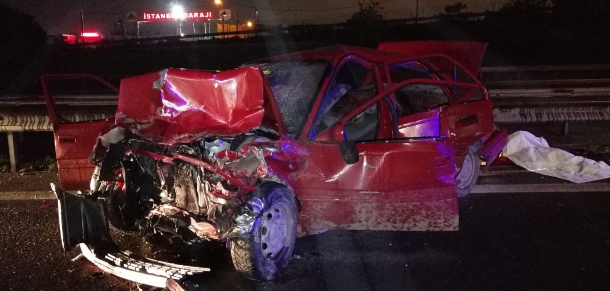 i TEM'de feci kaza: 2 ölü