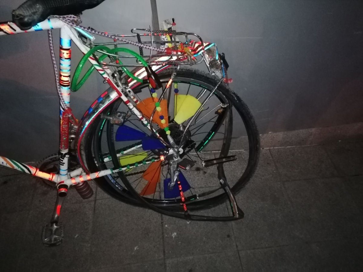 i Kocaeli'de otomobil sürücüsü bisikletliye çarpıp kaçtı