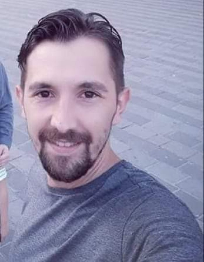 i Kamyonete yardım etmek isteyenlere tır çarptı