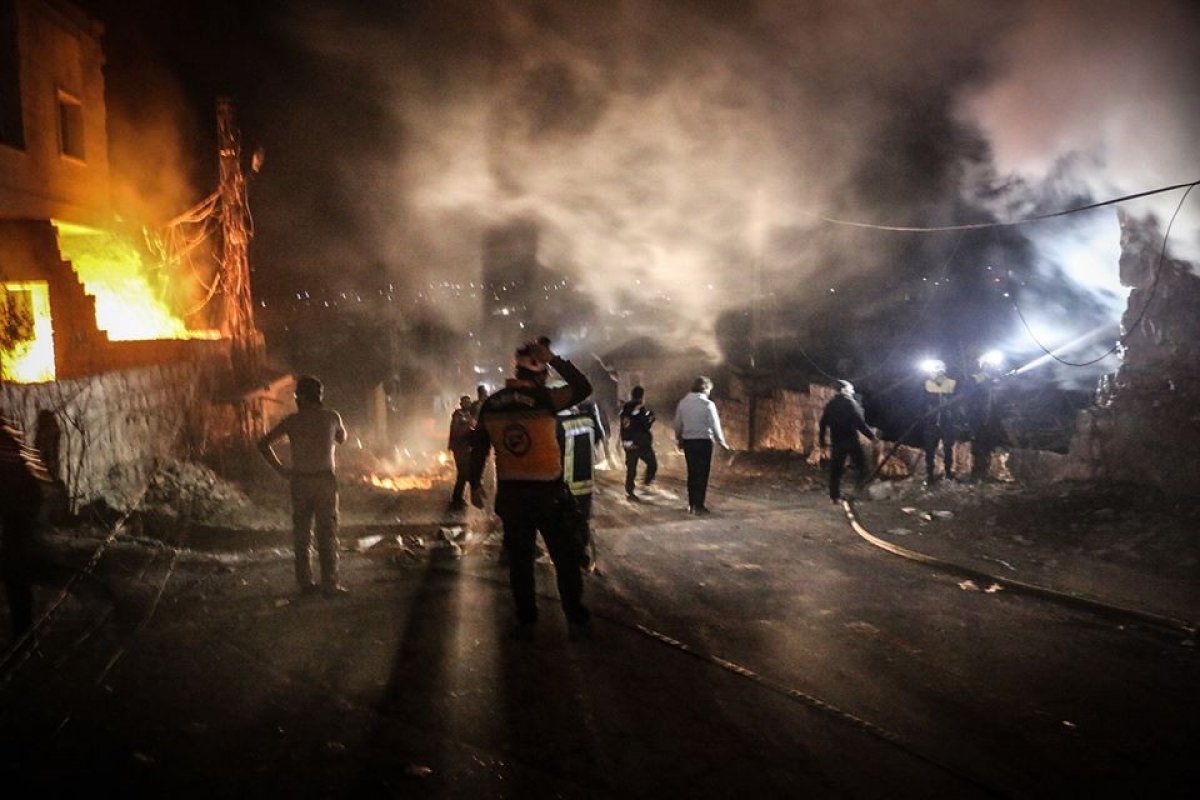 Rus savaş uçakları İdlib'i vurdu