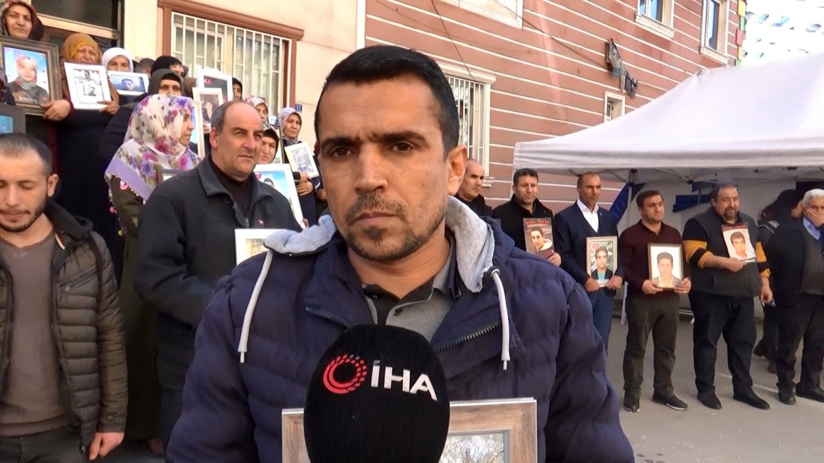 i Diyarbakır HDP binası önünde gerginlik