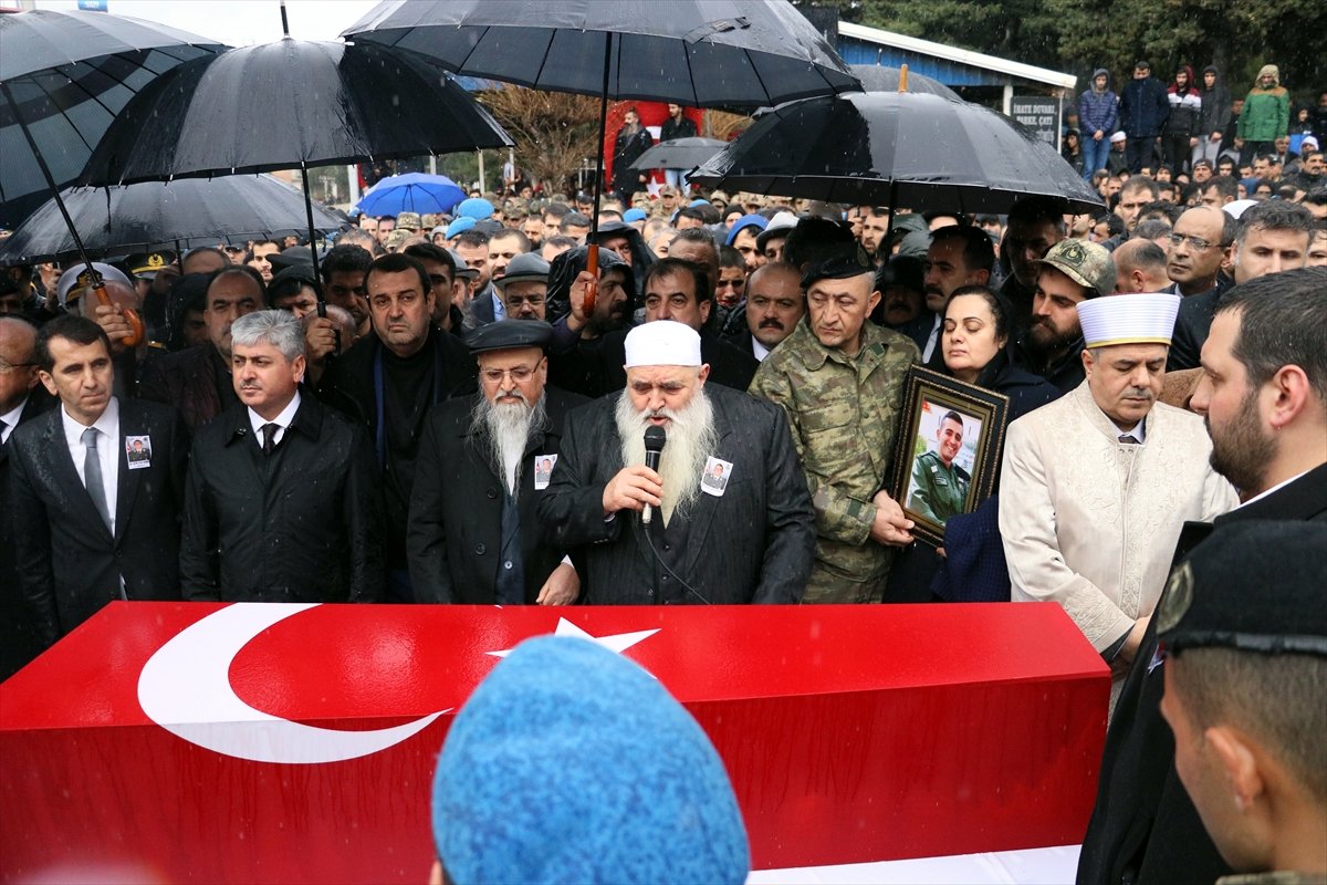 İdlib şehidi Hatay'da son yolculuğuna uğurlandı