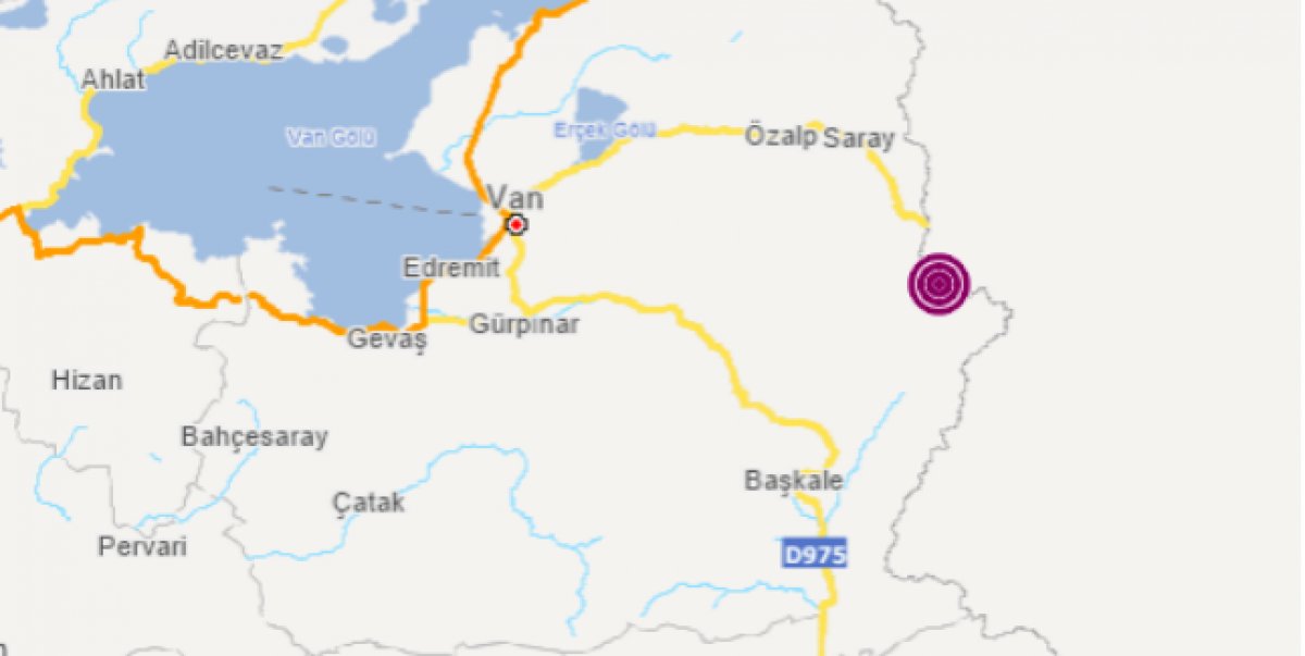 İran'da 5.9 büyüklüğünde deprem