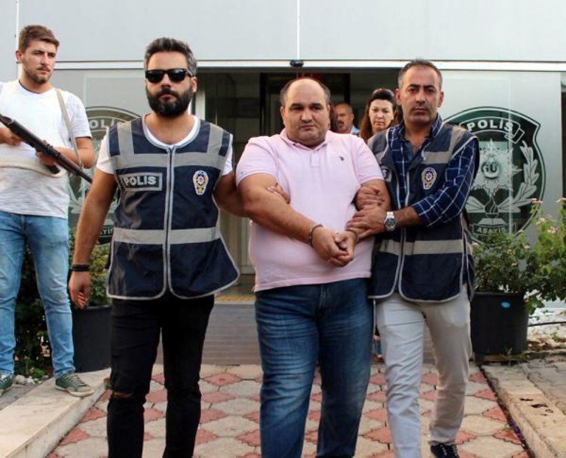 d Sende büyü var bahanesiyle cinsel istismarda bulundu