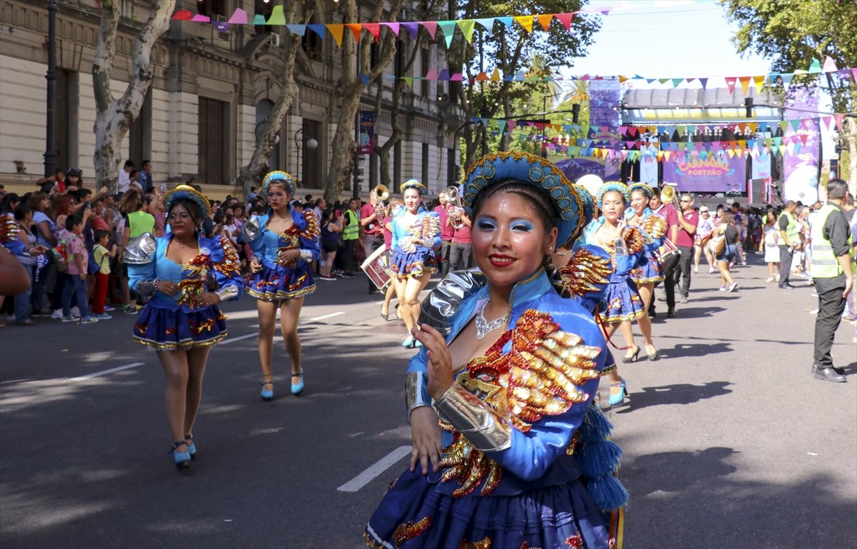 a Buenos Aires'te karnaval coşkusu