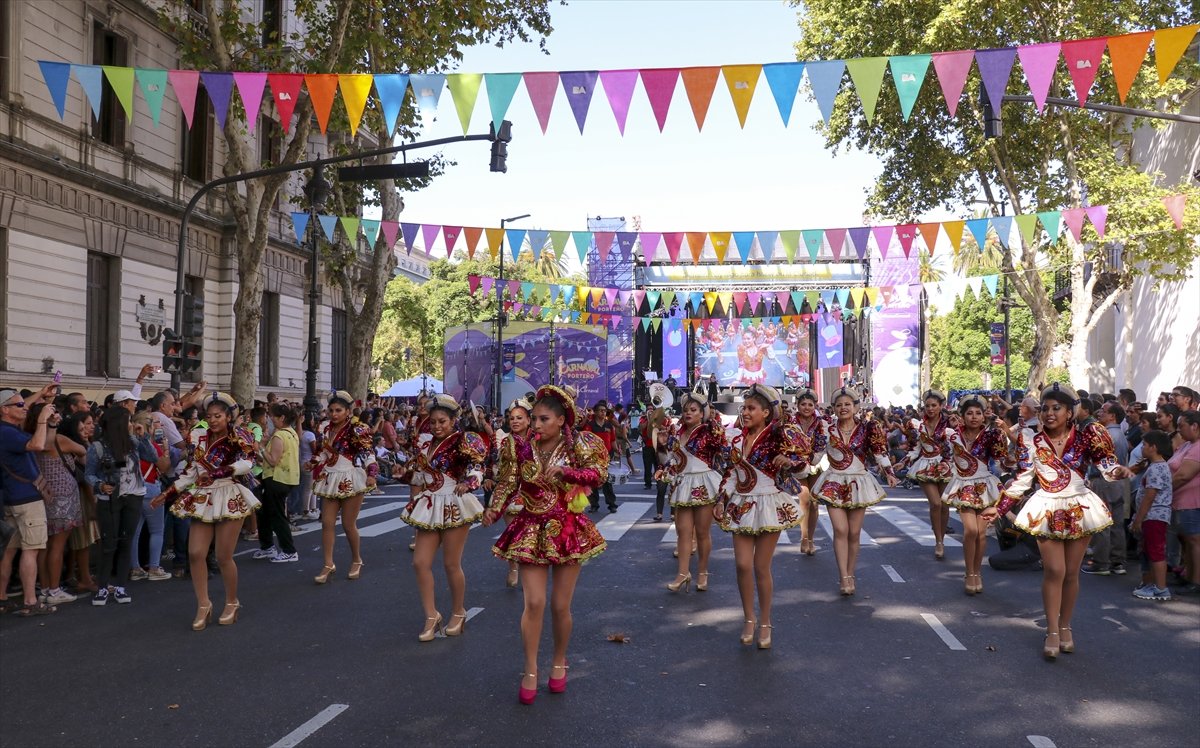 a Buenos Aires'te karnaval coşkusu