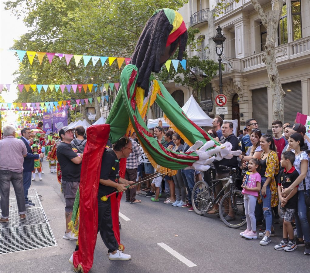 a Buenos Aires'te karnaval coşkusu