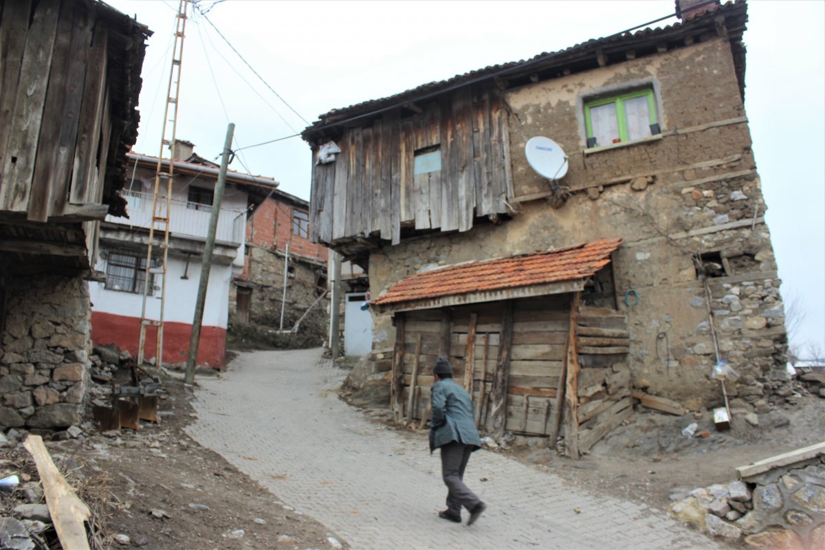 Bursa'nın Dedeler köyünde davul zurna çalmak yasak