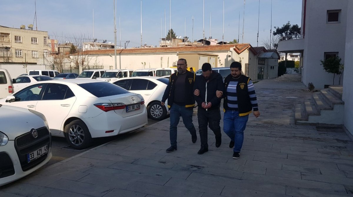 Oğlunun akülü aracı için baz istasyonundan akü çaldı