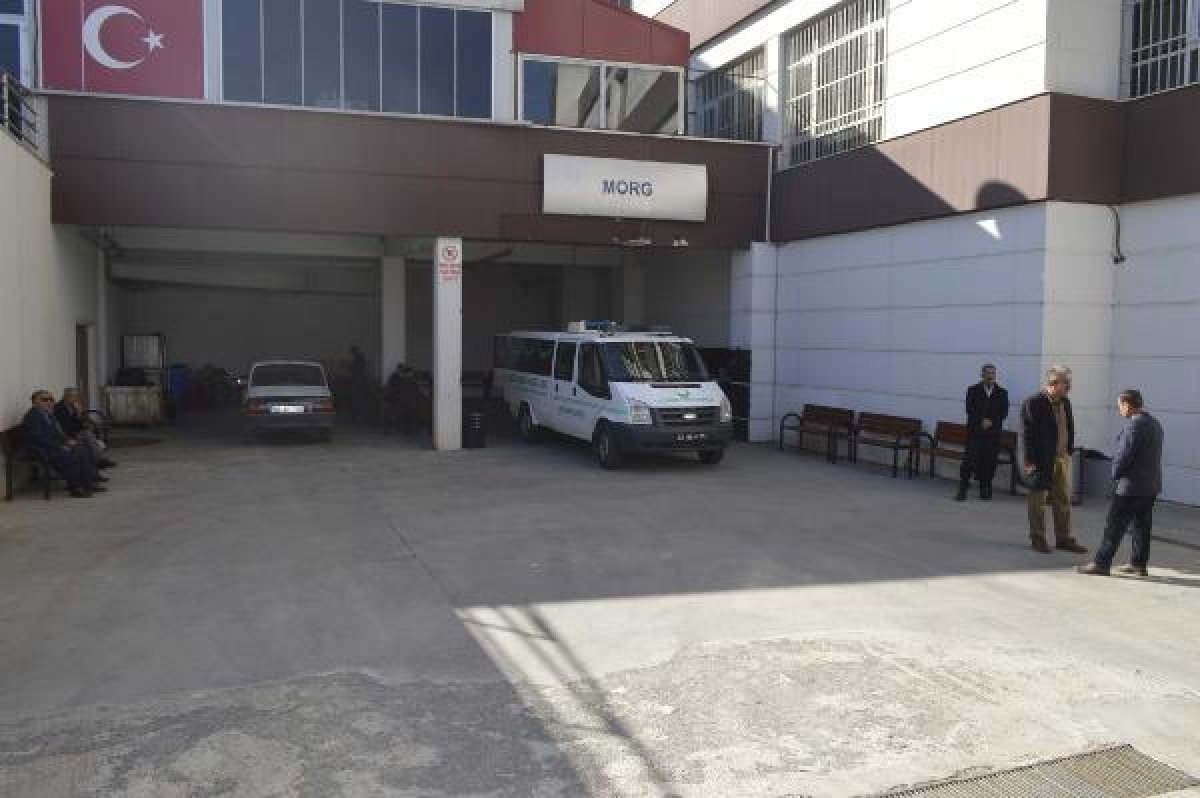 d Adıyaman’da annesiyle tartışan babasını öldürdü