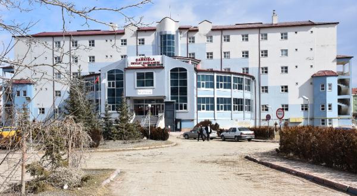 d Sivas'ta Afgan çoban koronavirüs şüphesiyle karantinada