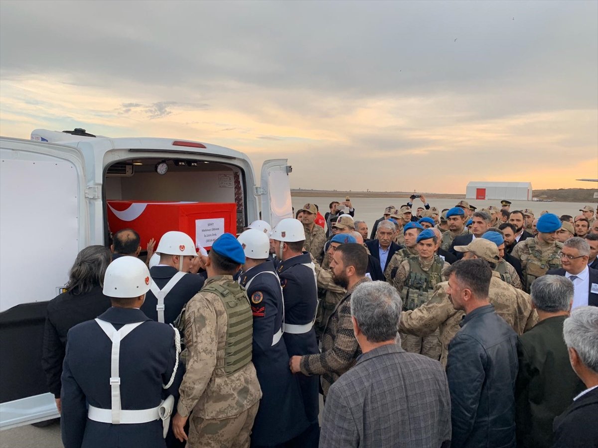 Türkiye şehitlerini uğurluyor