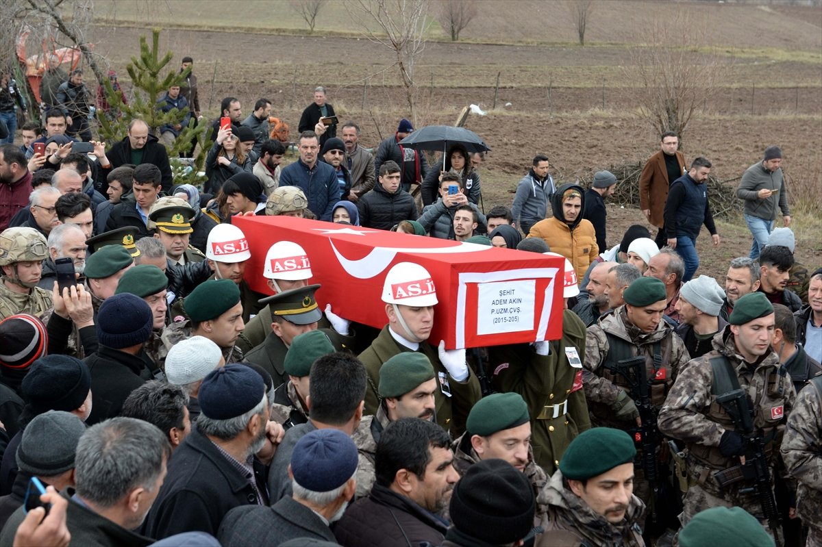 Türkiye şehitlerini uğurluyor