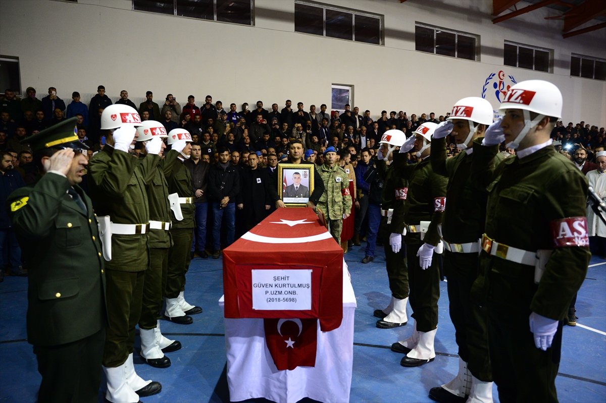 Türkiye şehitlerini uğurluyor