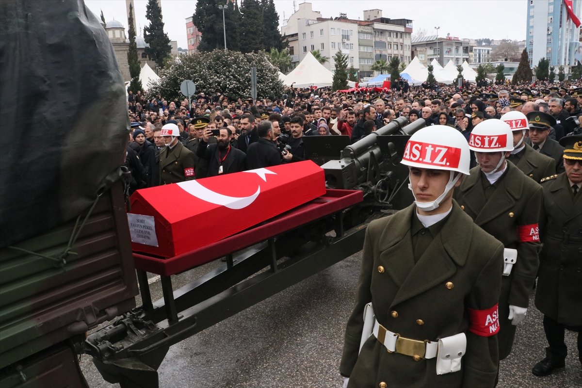 Türkiye şehitlerini uğurluyor