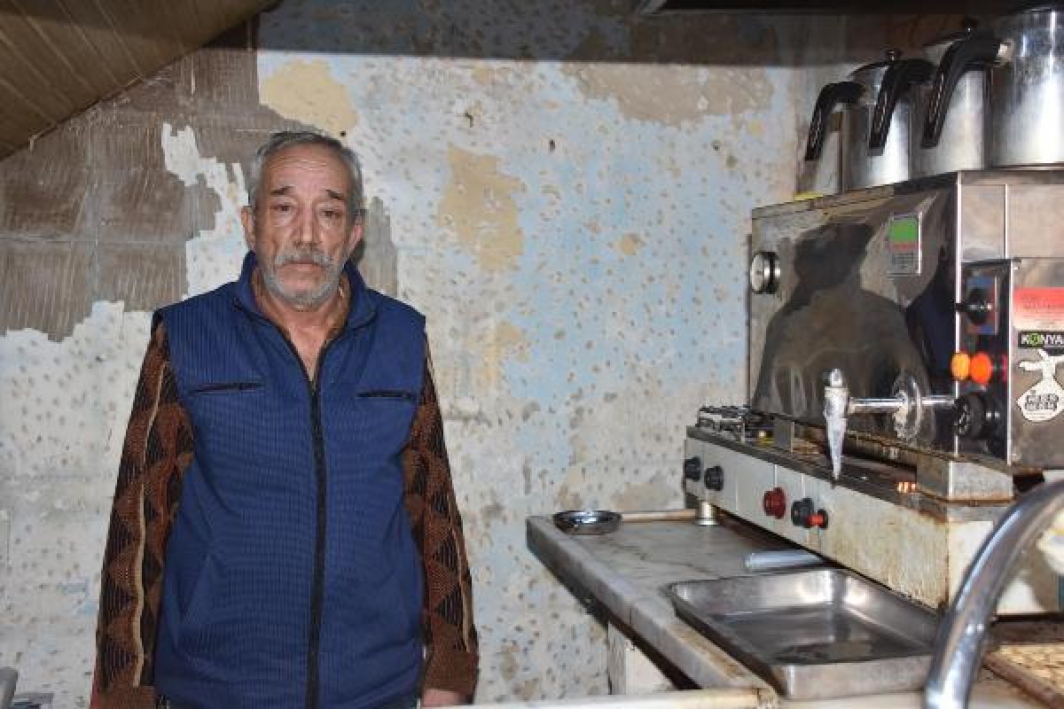 d İzmir'de 16 yıl sonra kavuştuğu kızı, cinayete kurban gitti