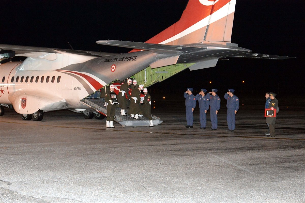 Türkiye şehitlerini uğurluyor