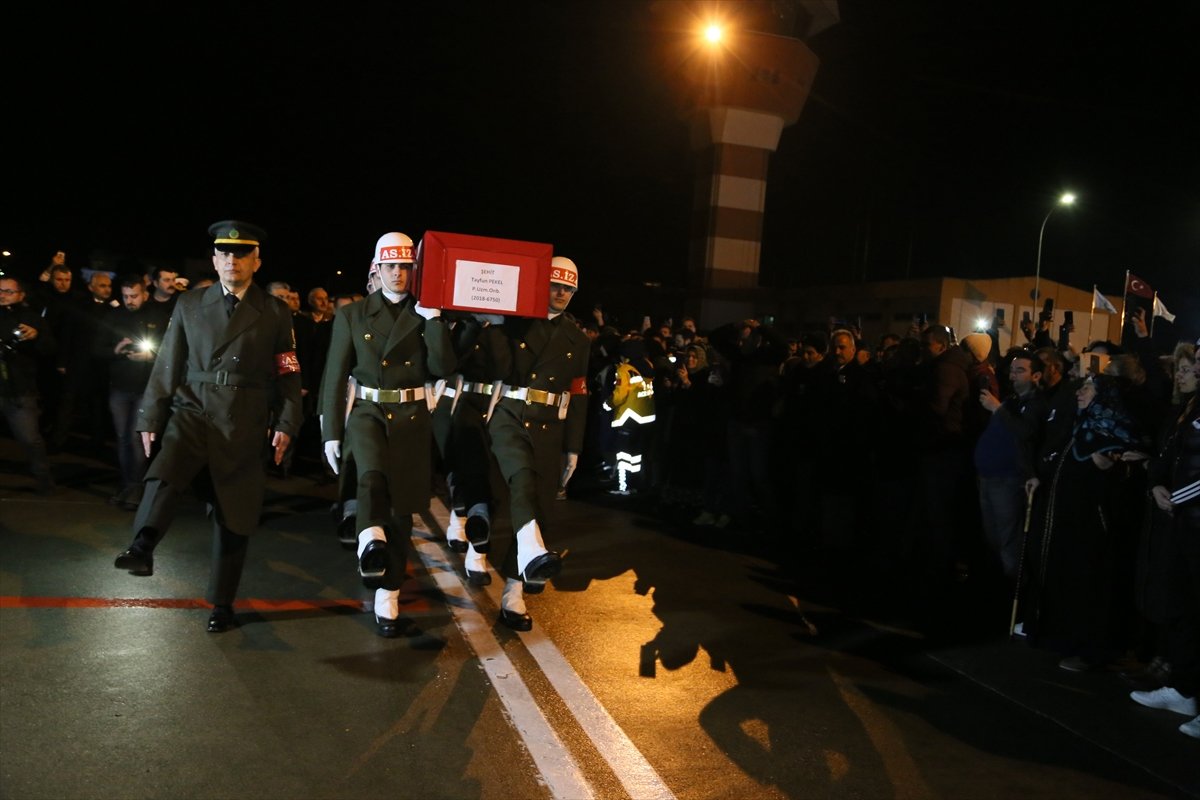 Türkiye şehitlerini uğurluyor