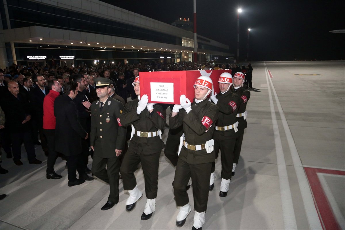 Türkiye şehitlerini uğurluyor