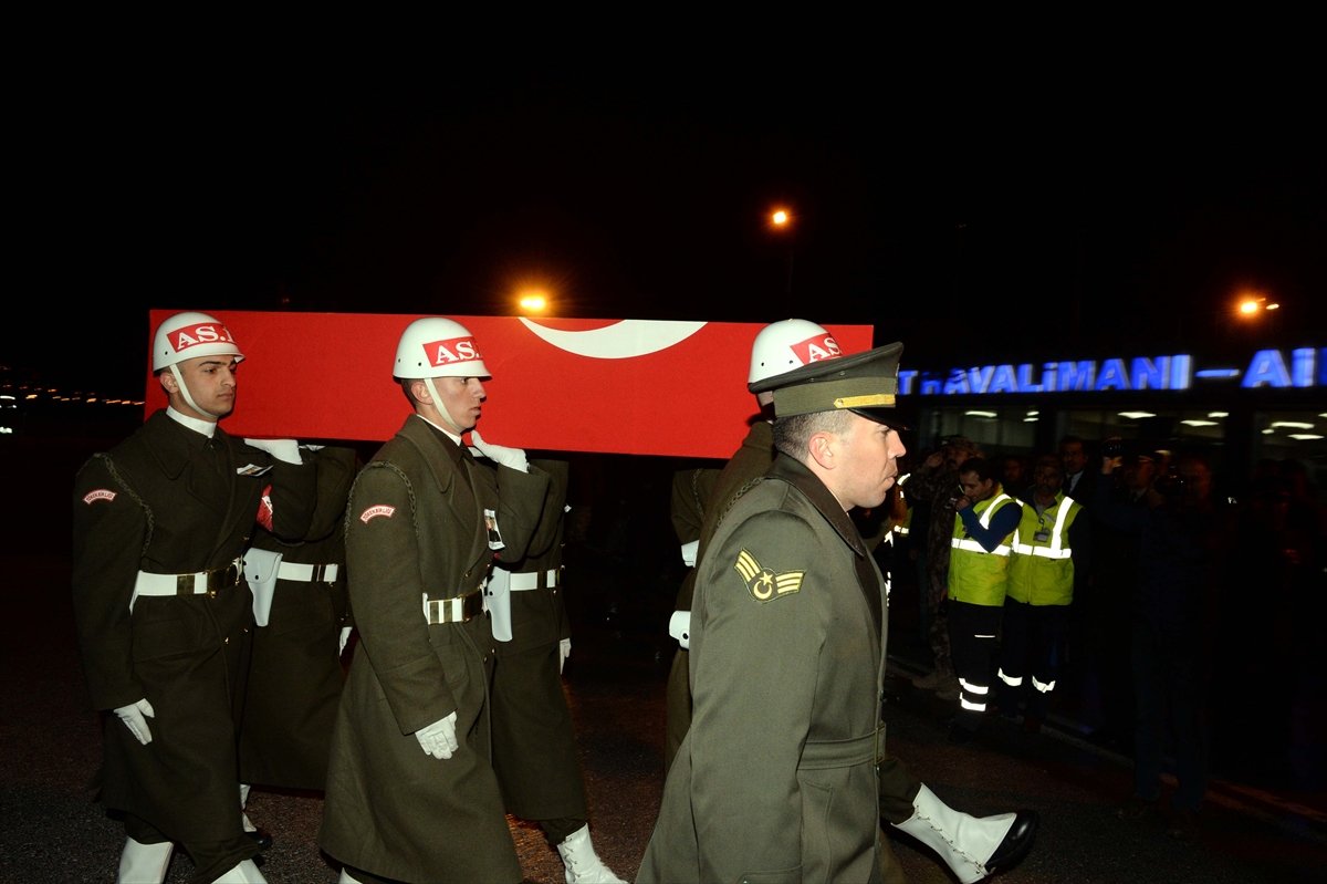 Türkiye şehitlerini uğurluyor
