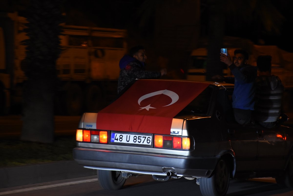 a Muğla'da Mehmetçiğe destek konvoyu