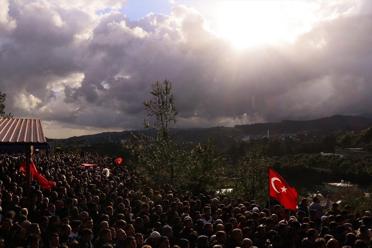 Türkiye şehitlerini uğurluyor