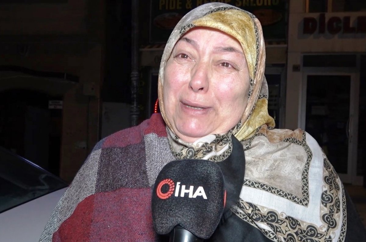 Kırıkkale'de Türk bayrağını alan sokağa koştu