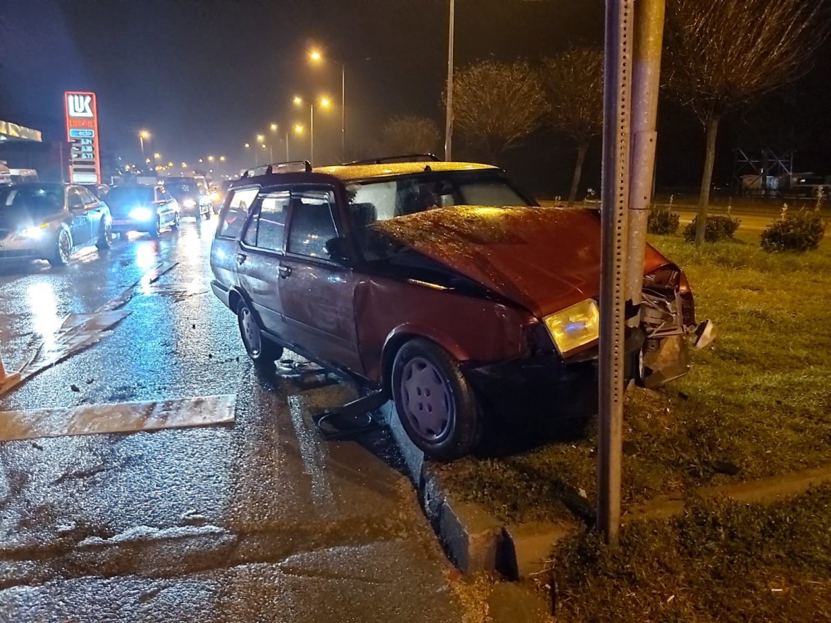i Samsun'da trafik kazası: 2 yaralı