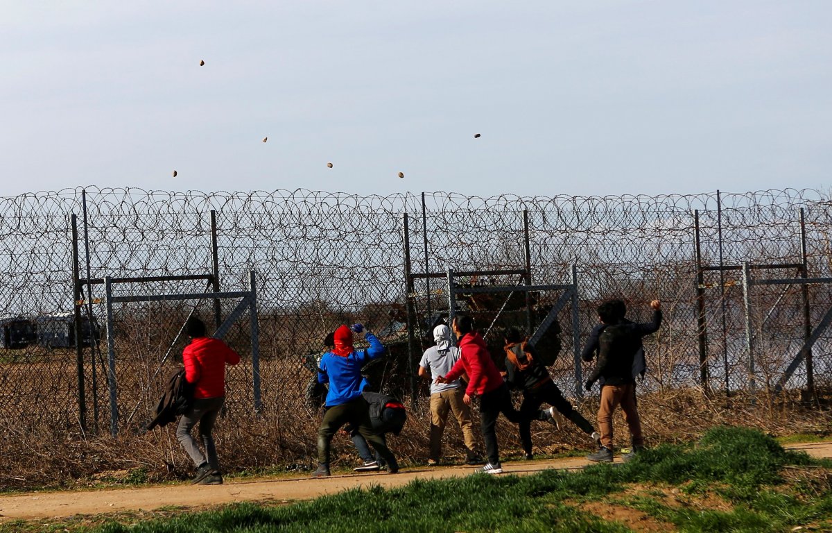 r Avrupa basını: Sınırda insanlık batıyor