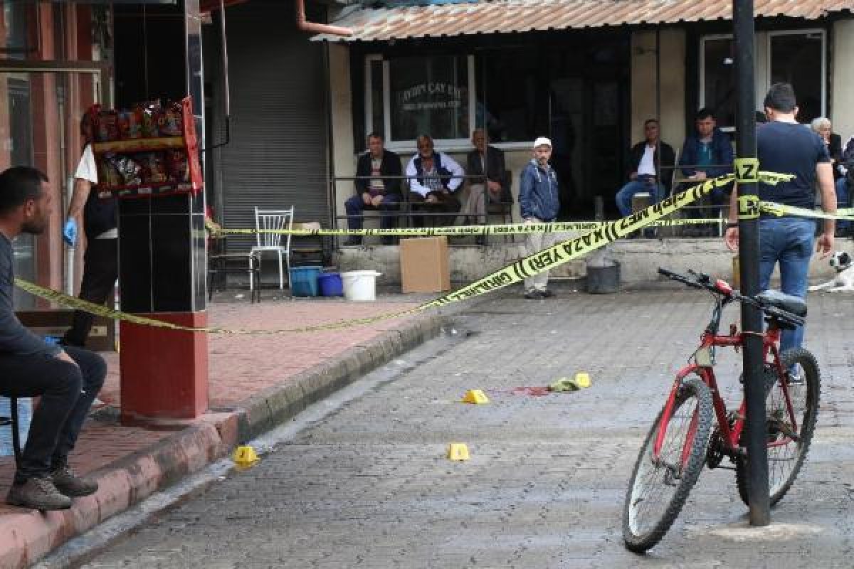 Zonguldak'ta kavga ettiği kişiyi silahla öldürdü