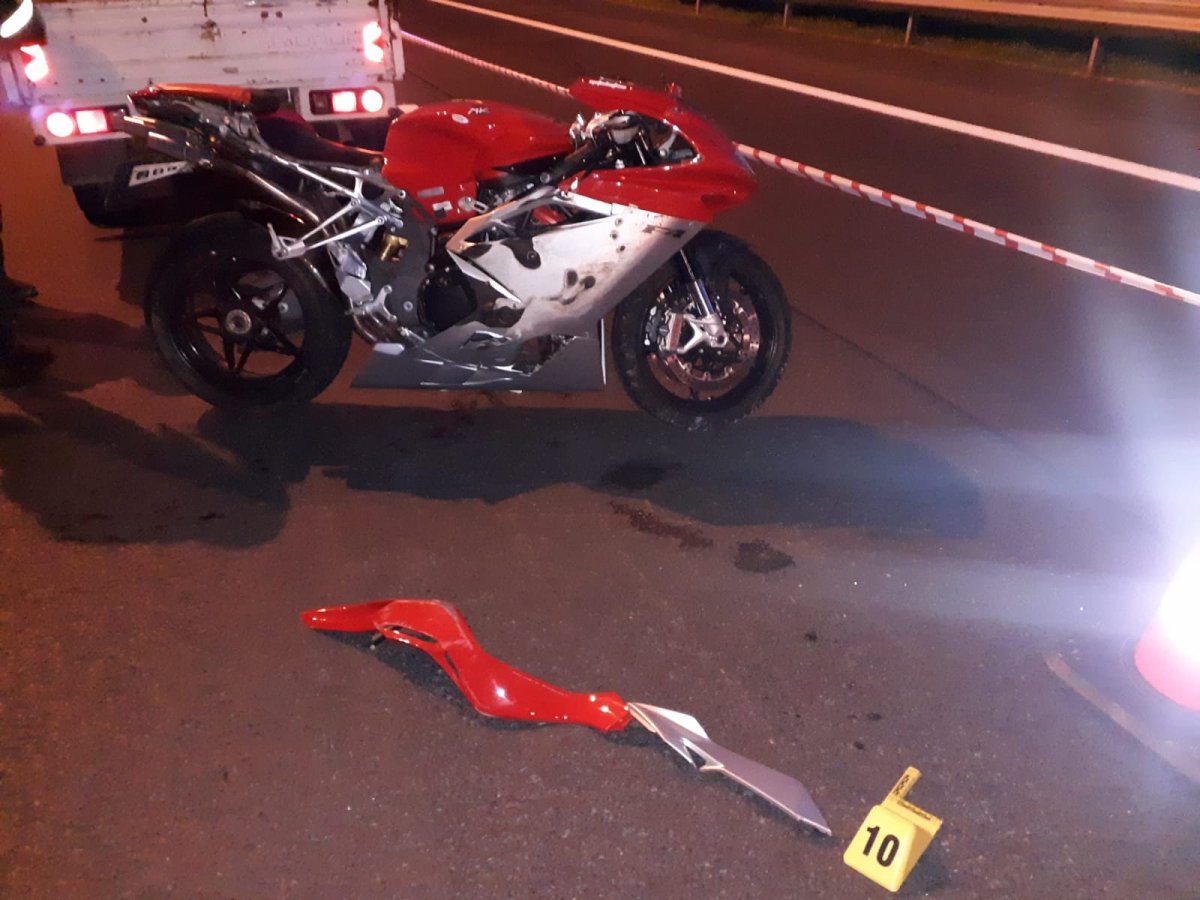 İzmir'de zincirleme trafik kazası: 1 ölü, 2 yaralı