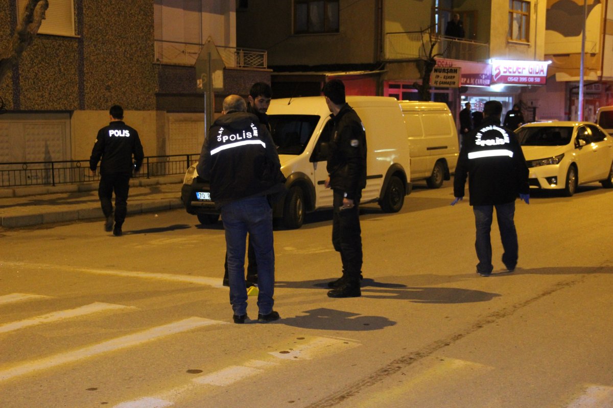 i Karaman'da araç içerisindeki gruba silahlı saldırı