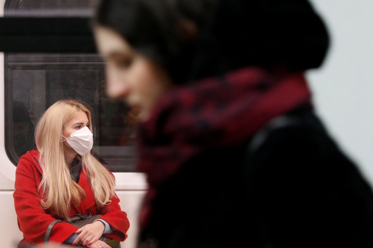 r İtalya'da koronavirüs nedeniyle 27 kişi daha öldü