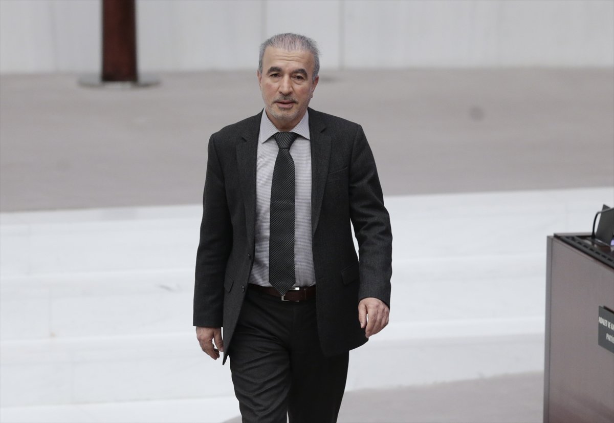 a Meclis bugünü kavgasız geçirdi