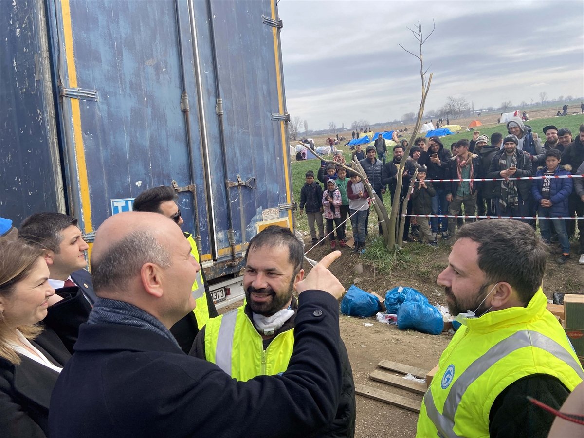 a Bakan Süleyman Soylu, muhabirle tartıştı