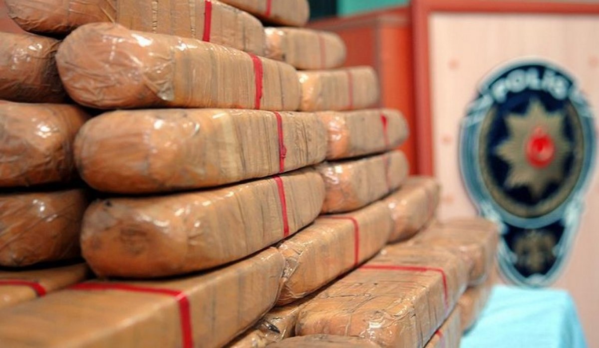 Türk ve Hollanda narkotik polisinden ortak operasyonlar