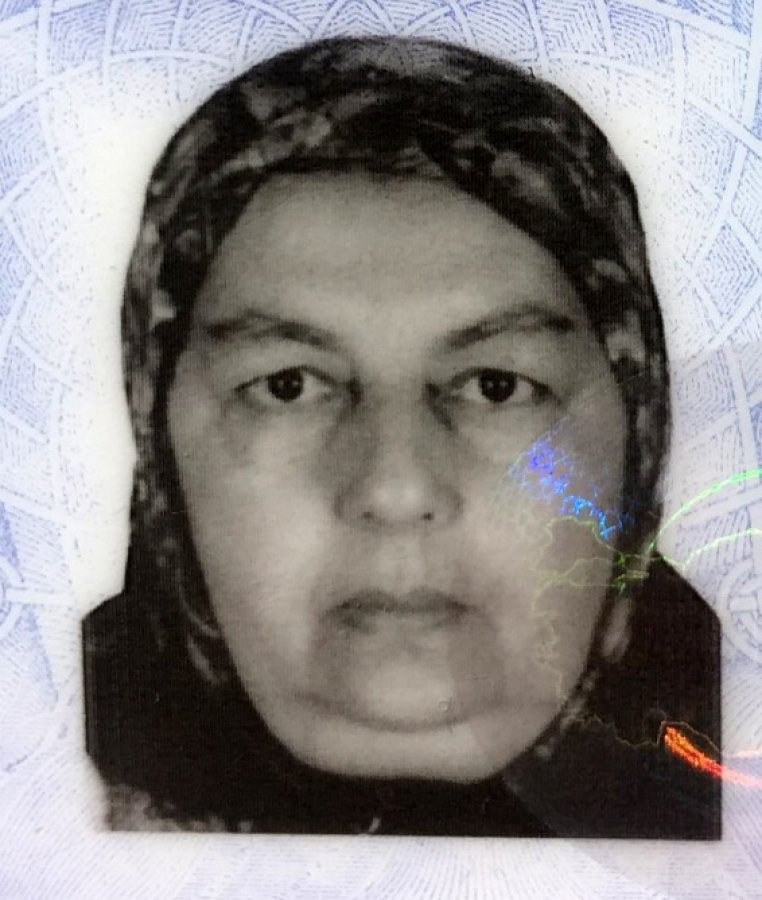 Şizofren kadın, bir hastanın gözlerini çıkardı