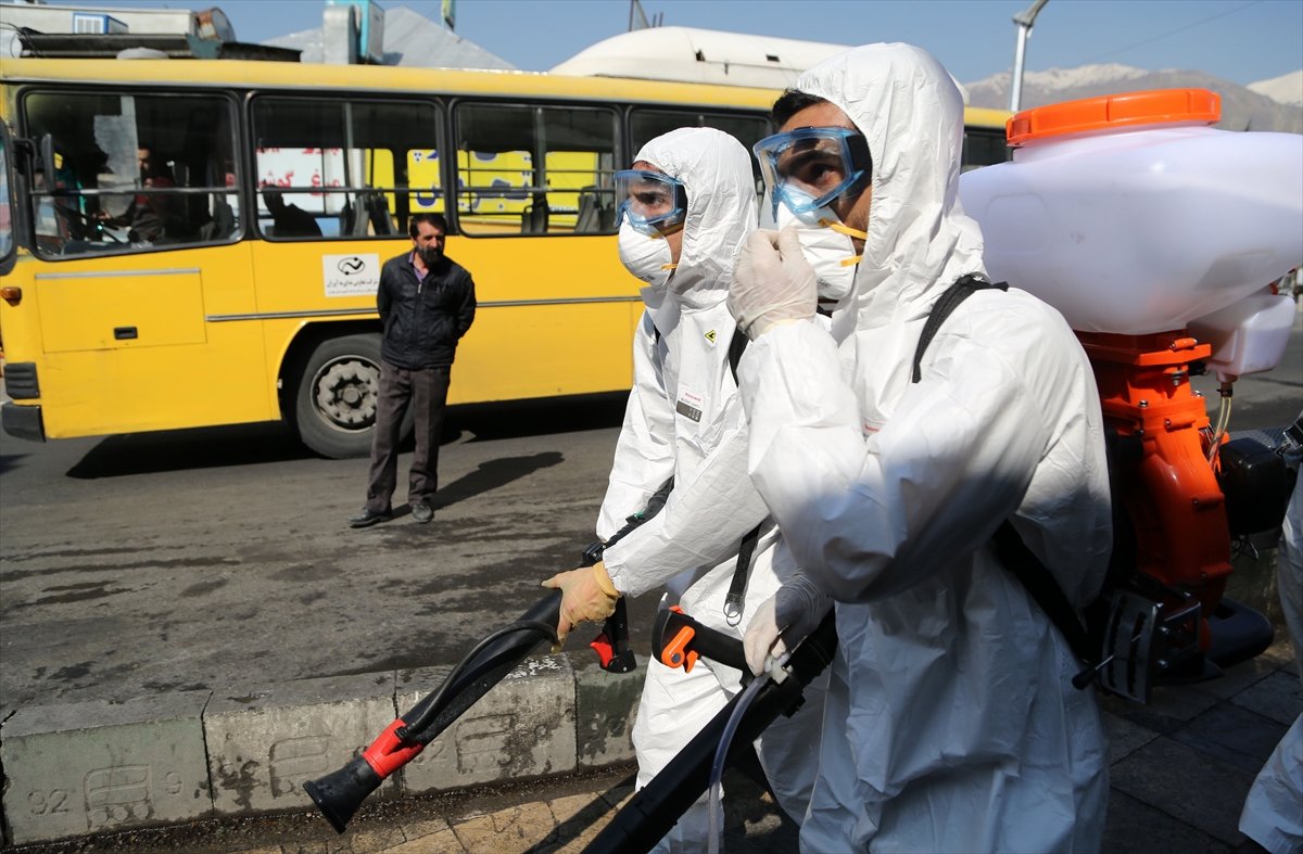 a İran'da koronavirüs önlemleri